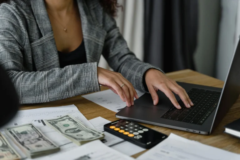 20 Budgeting Strategies That Helped People Build Wealth